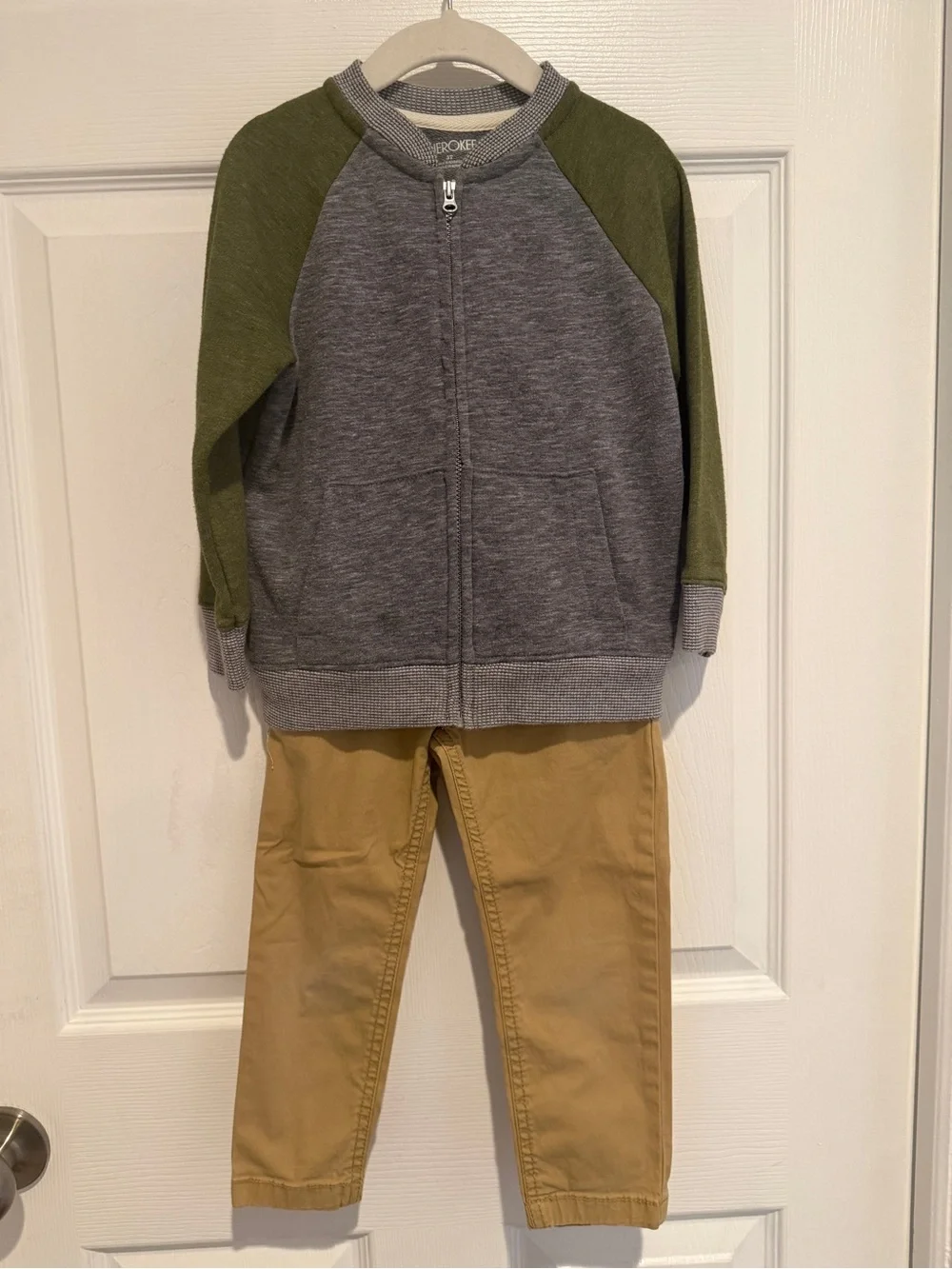 Cherokee OshKosh Boys 3T Jacket Khaki Pants 2 Piece Outfit Set